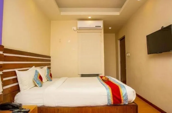 Truly Boutique Hotel