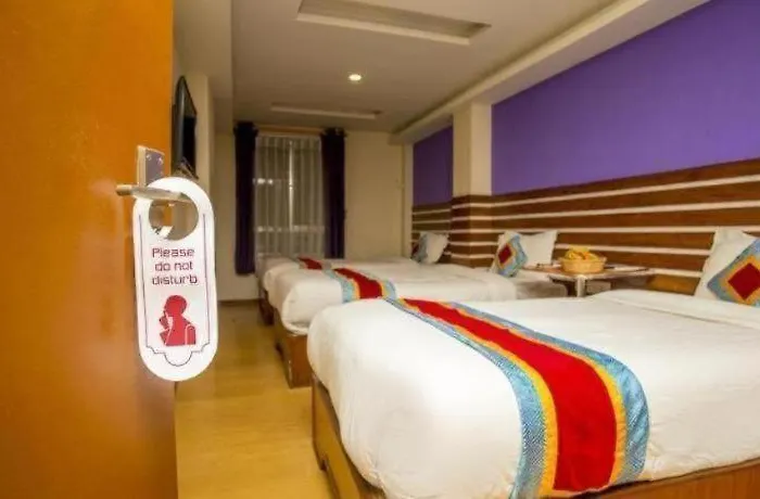 Truly Boutique 3*